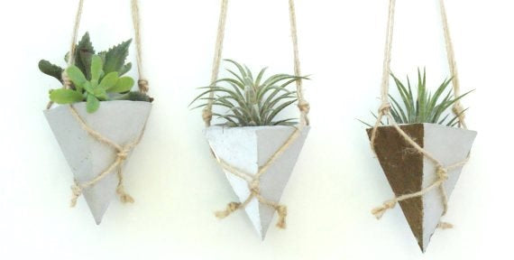 Zadar Hanging Concrete Triangle Planter