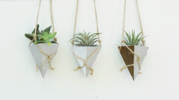 Zadar Hanging Concrete Triangle Planter