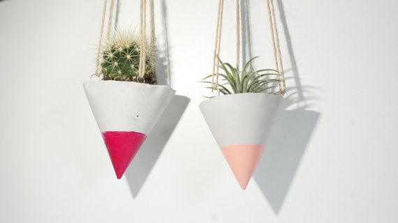 Claire Hanging Cone Planter